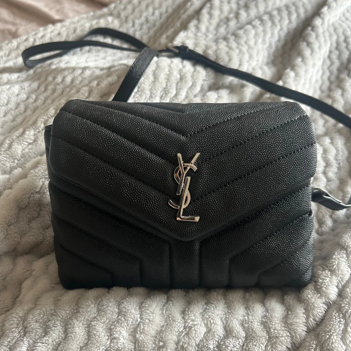 Ysl mini väska