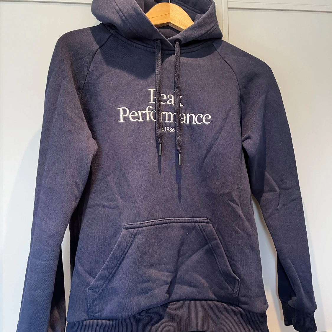 Peak performance hoodie