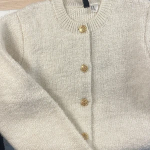 Kofta - Från hm, använd en gång 🥰