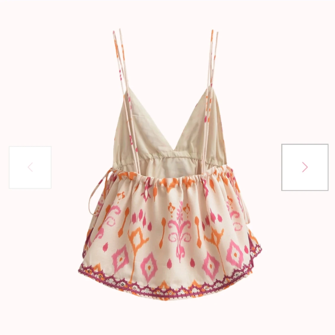 Mönstrad topp med broderi - 93