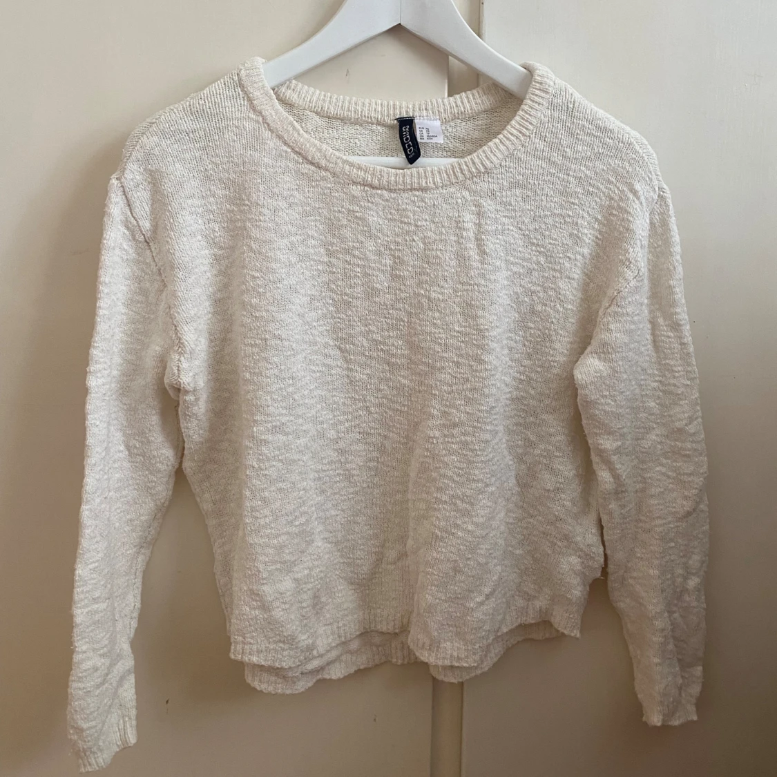 croppad stickad tröja hm