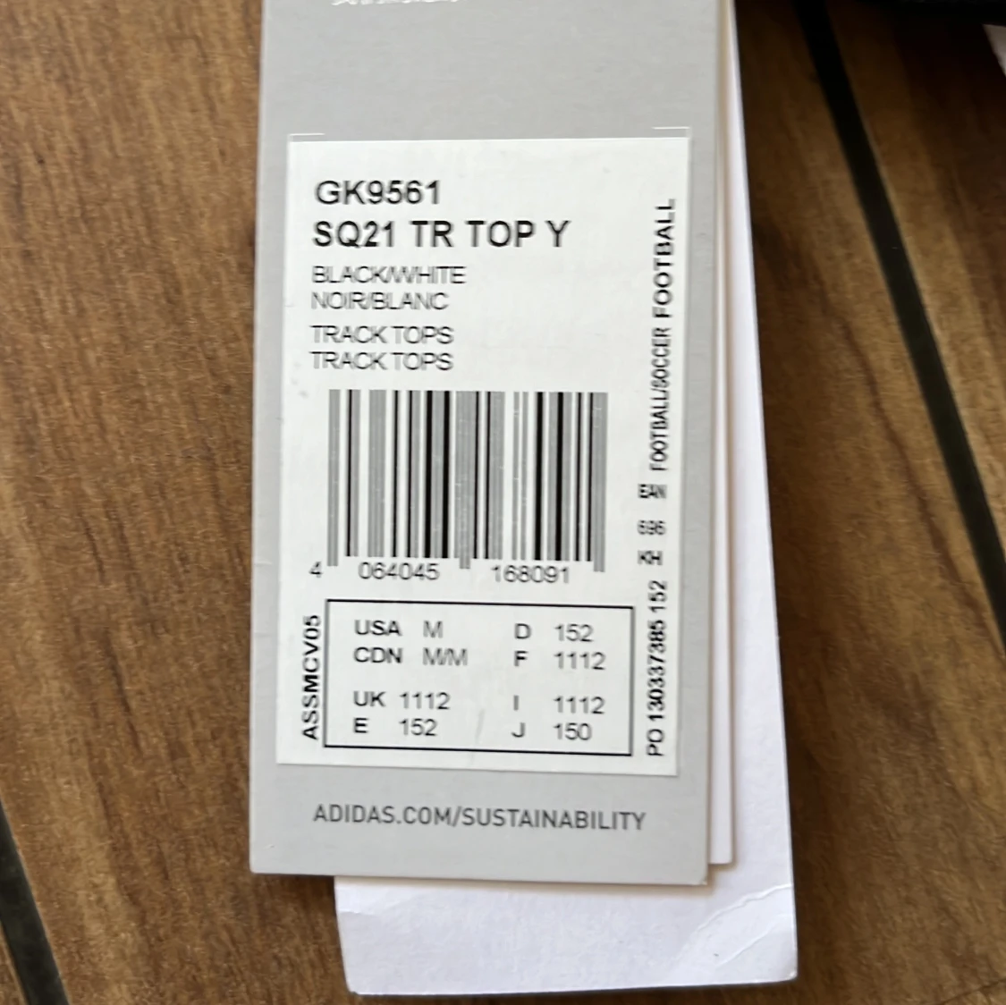 Helt ny adidaströja - 90