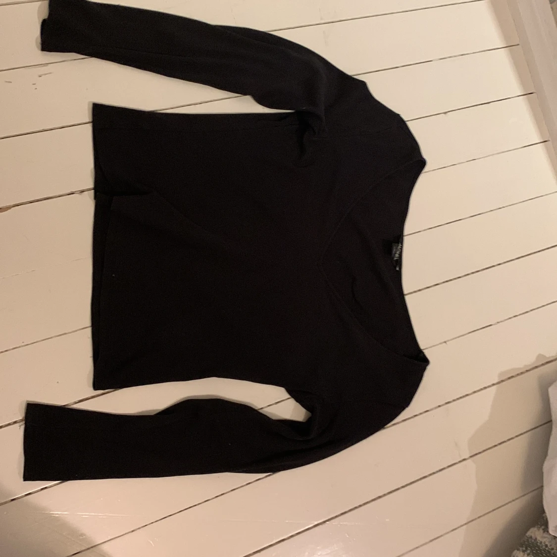 Svart långärmad tröja från Monki