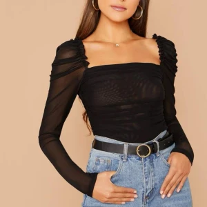 Mesh topp - Ny. Strethig passar xs och s