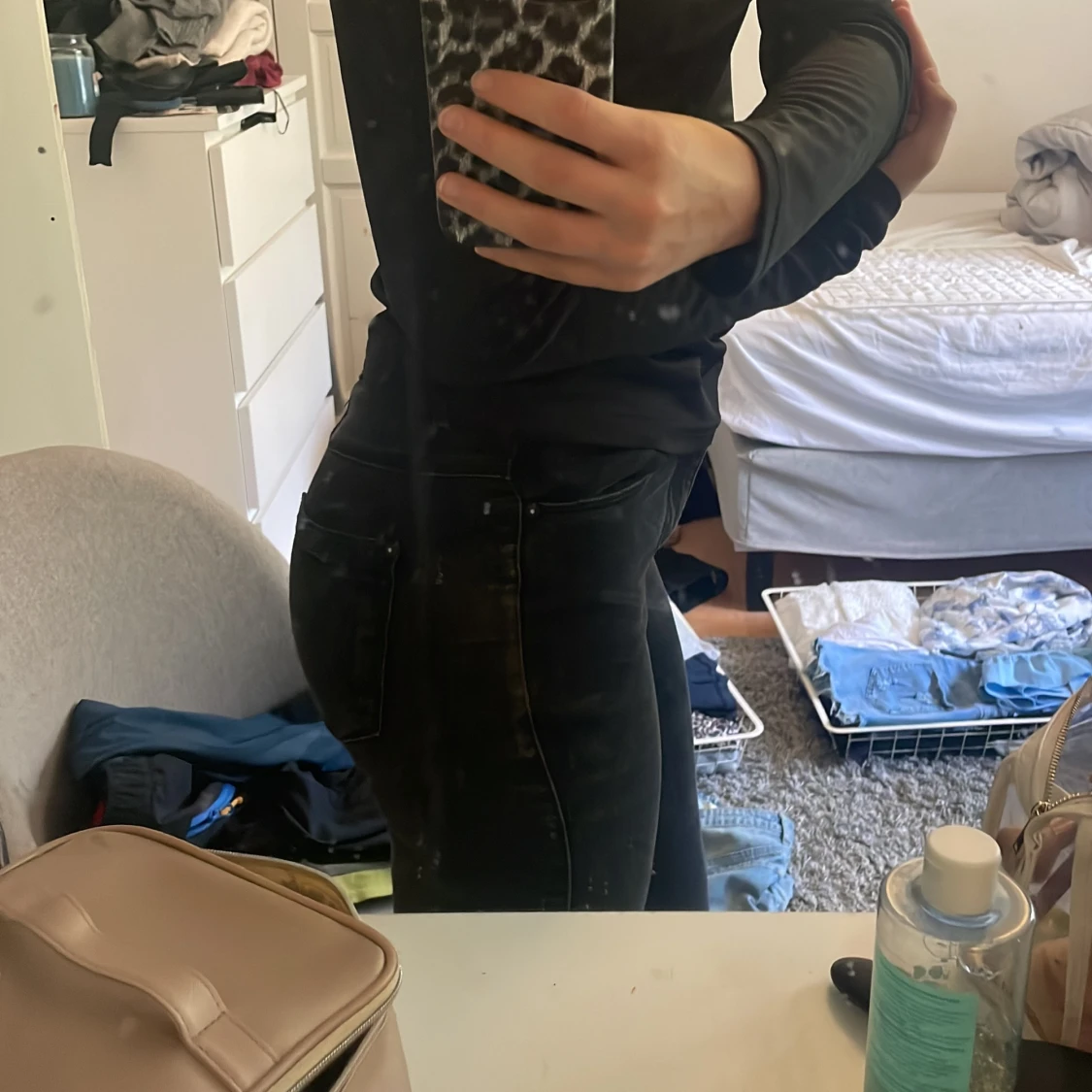 SUPER SNYGGA FLARE JEANS IFRÅN ONLY - 91