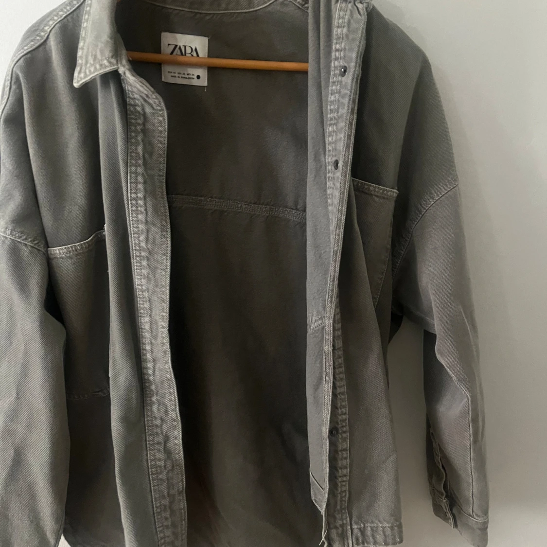  tunn grå jeansjacka  - 91