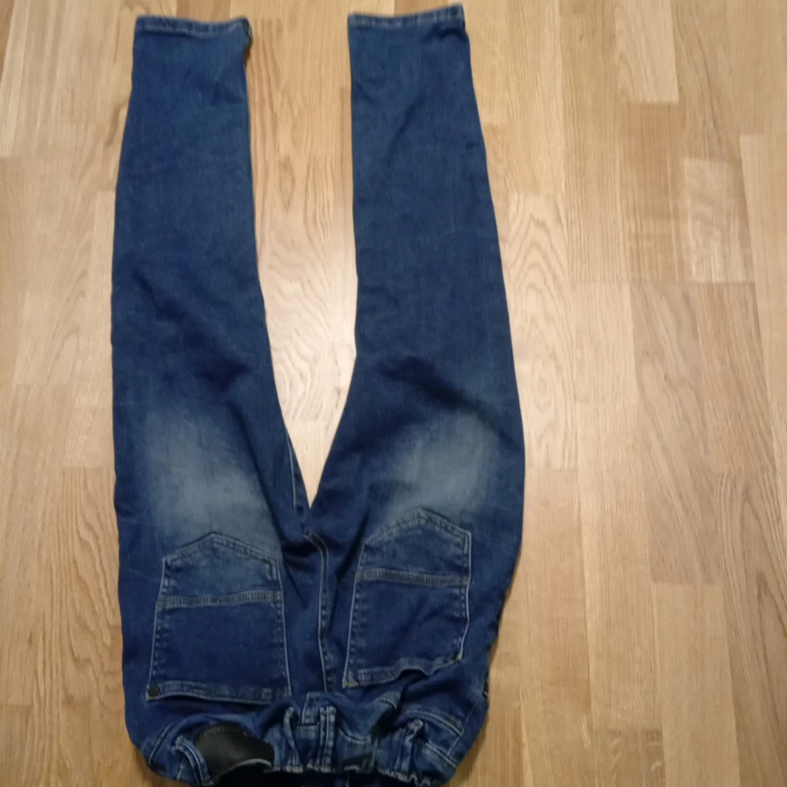 Det är lab industries jeans  - 90