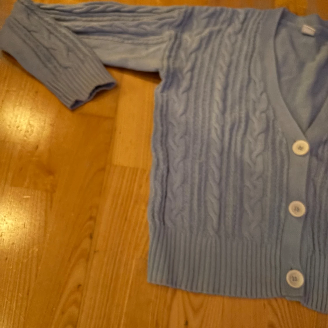 Stickad kofta - 90