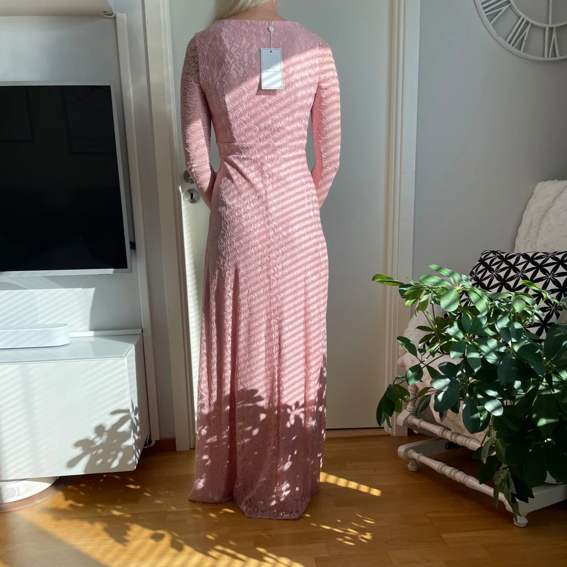 Helt ny festklänning - 90