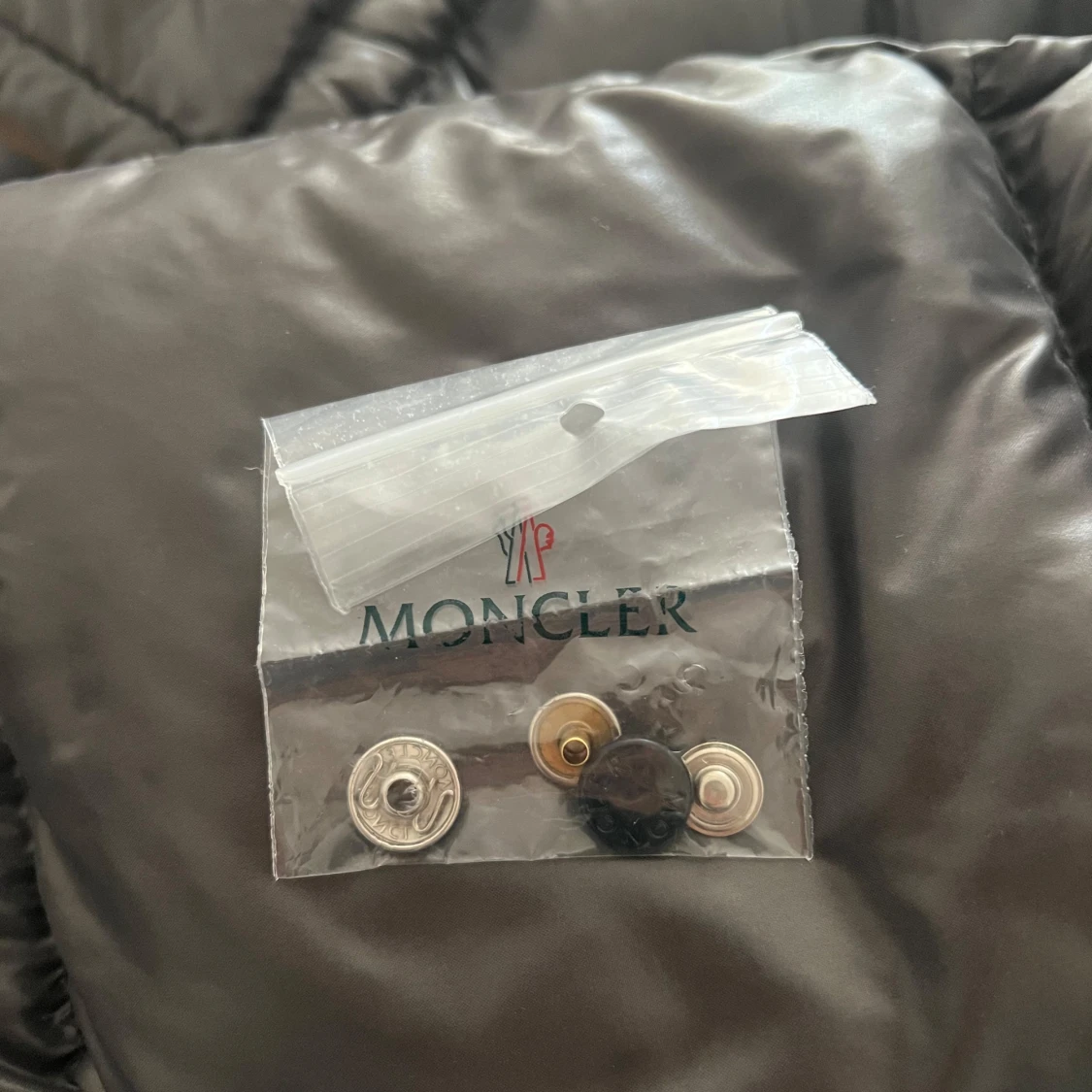 Moncler dunjacka  - 91