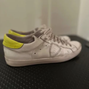 Philippe modell  - Size 42. No og  Mer bilder i pm