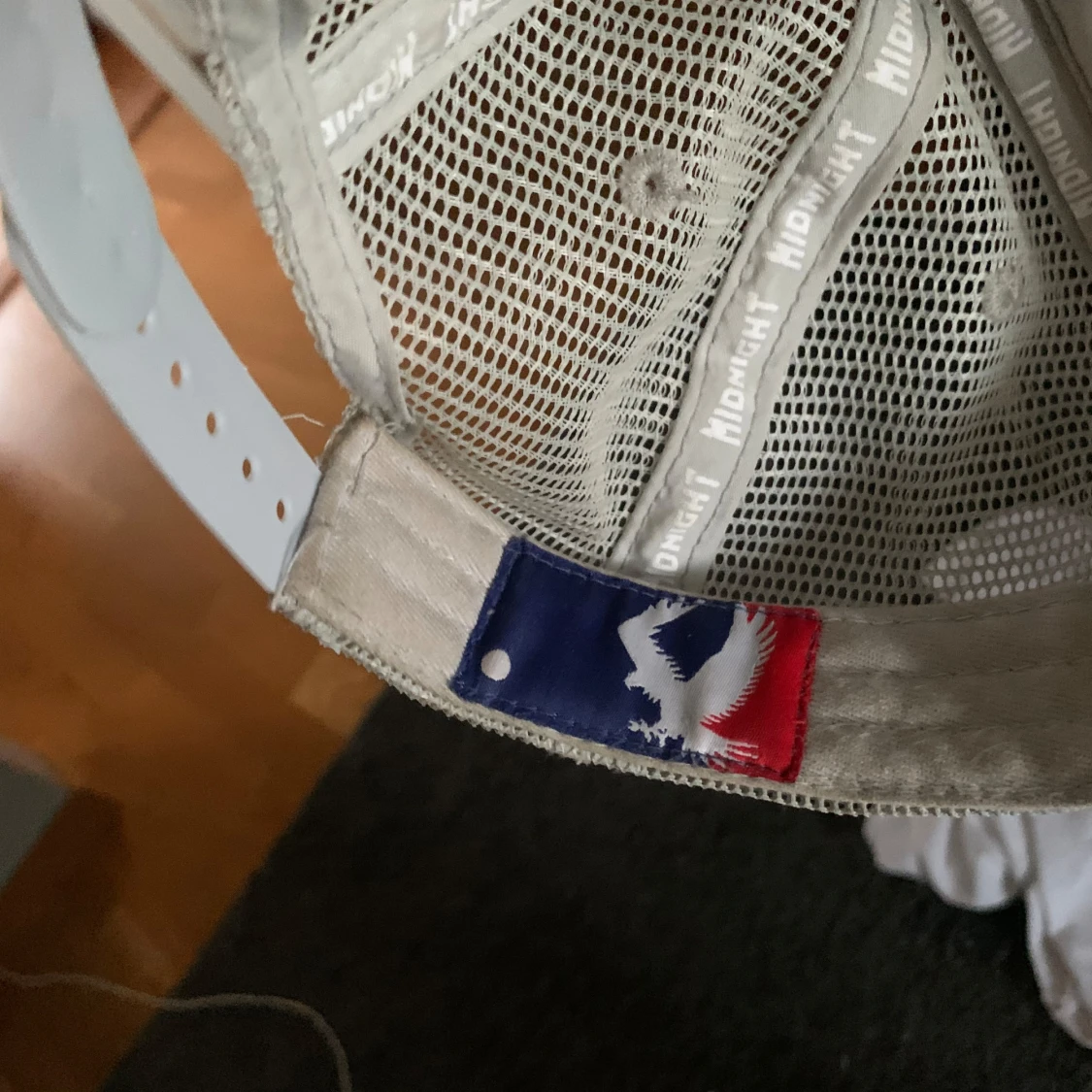 Tuttolente keps - 90