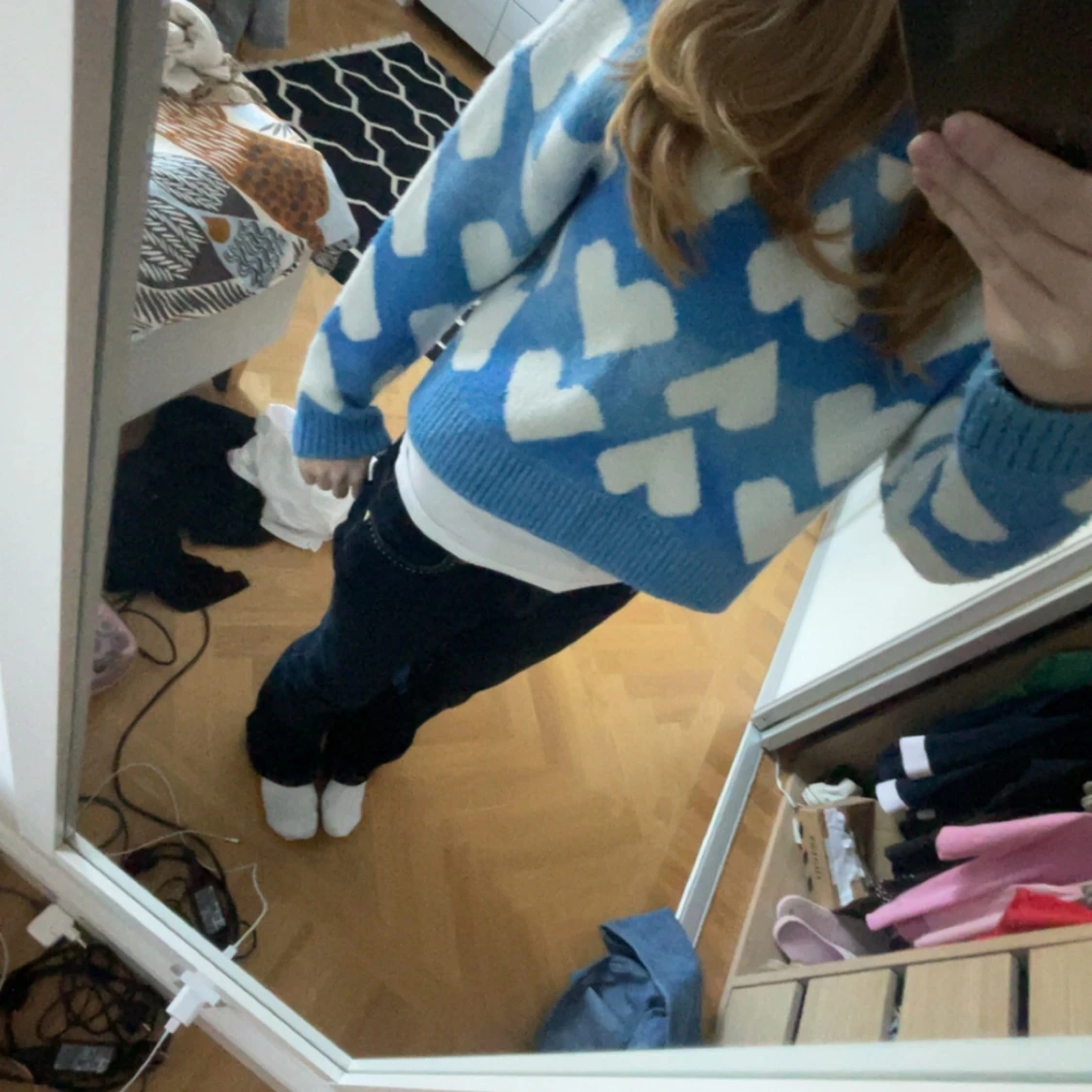 tjocktröja med hjärtan