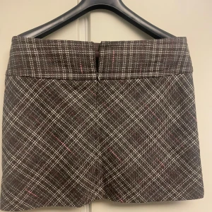 Kjol - Super fint kjol ny skick storlek M. 