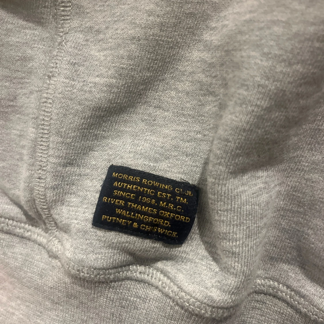 Grå sweatshirt från Morris R. Club - 90