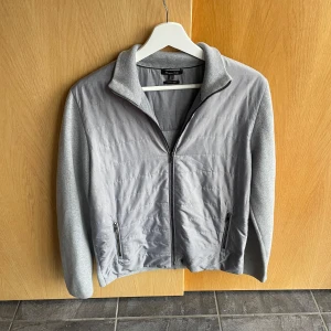 Massimo Dutti cardigan - Väldigt fint skick - Skicka meddelande vid funderingar! 