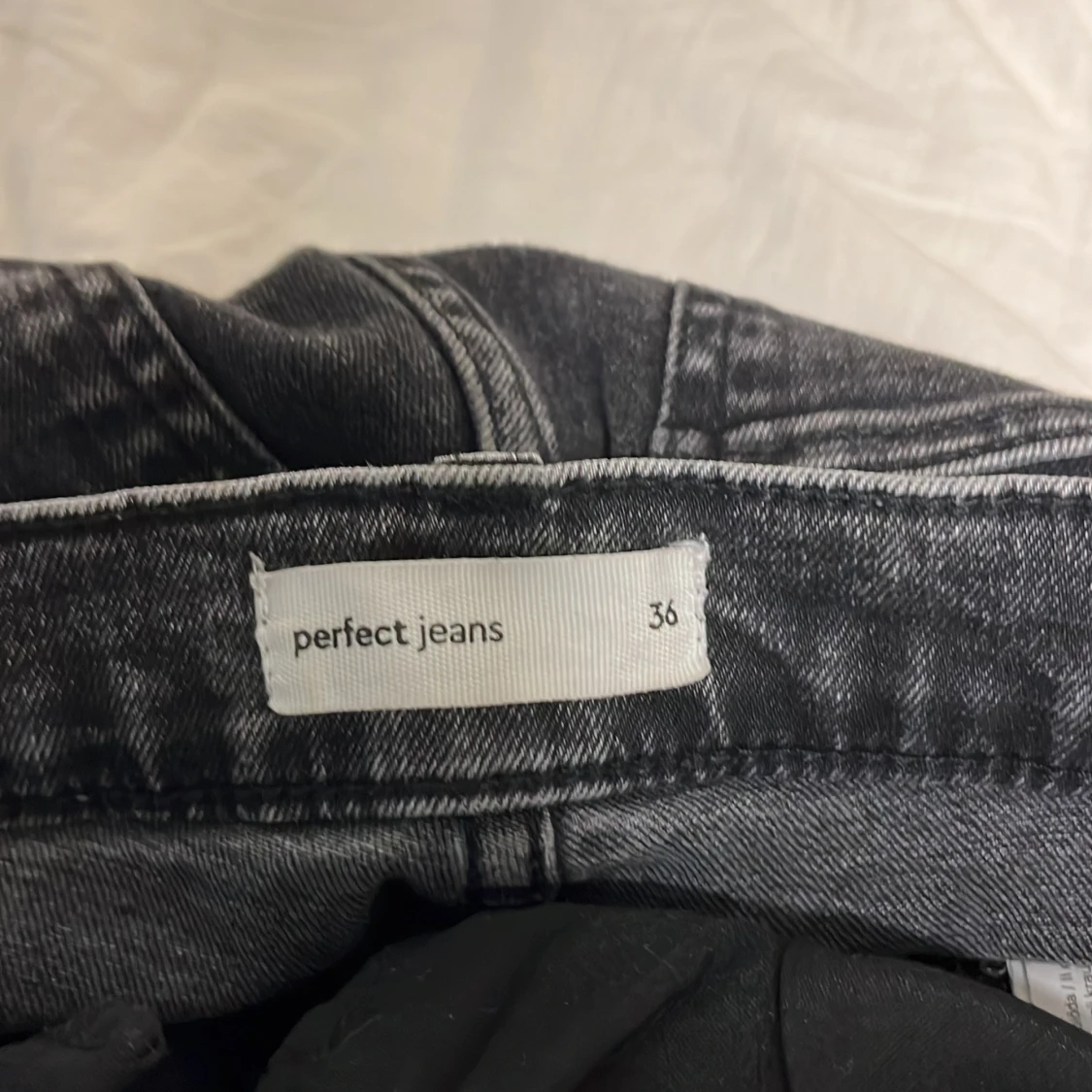 Grå jeans från Perfect Jeans - 91