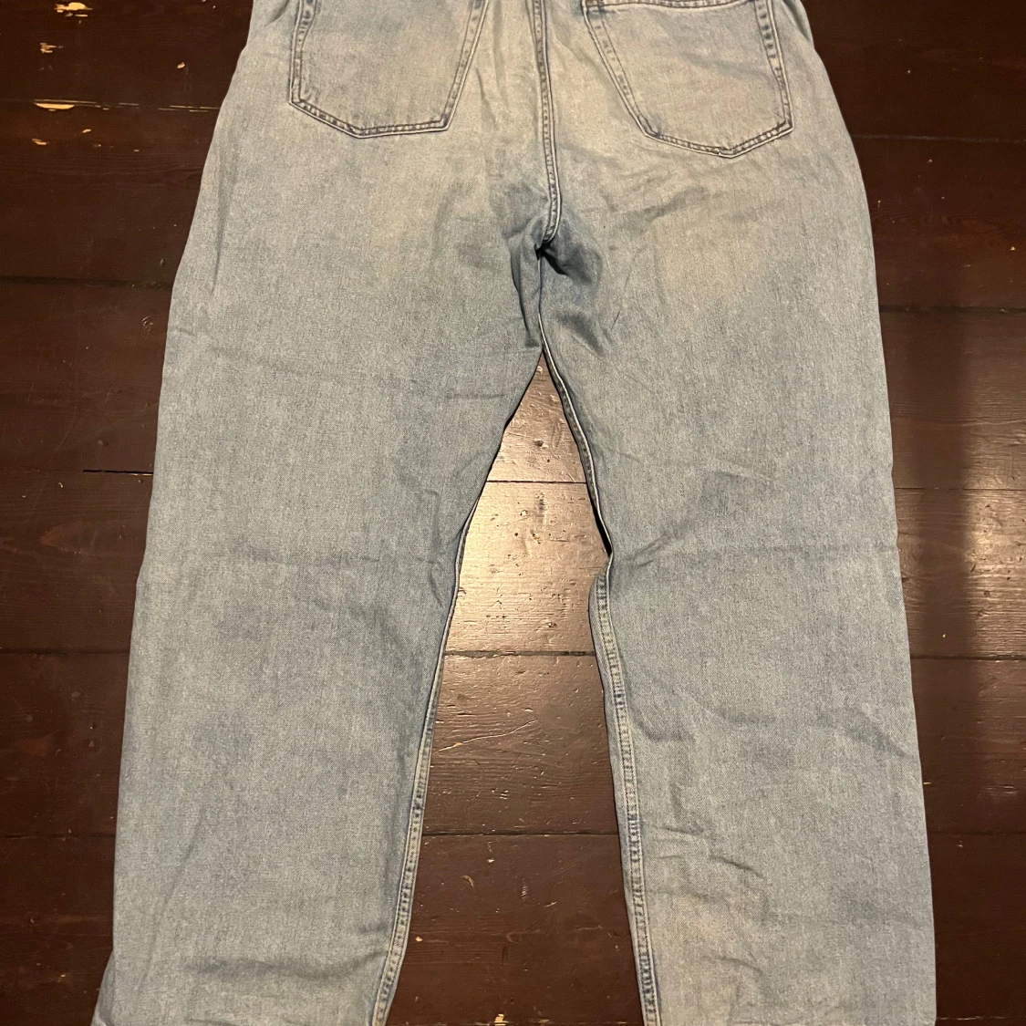 Ljusblå jeansbyxor - 90