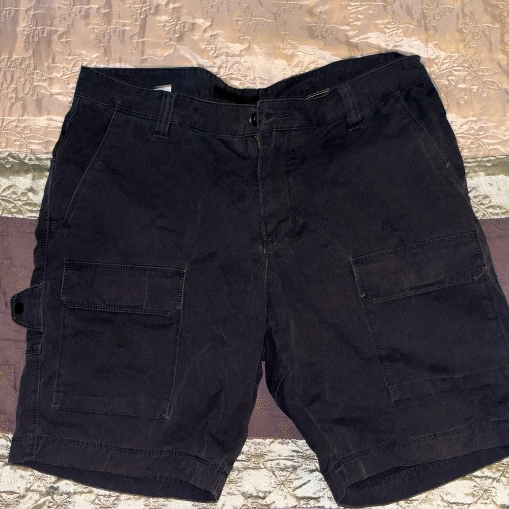 Ett par snygga sailracing jeans shorts. Använd fåtal gånger, skick 9,5/10. Shorts.