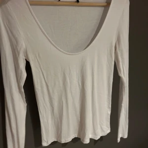 Långärmad Basic tröja  - Långärmad Basic tröja