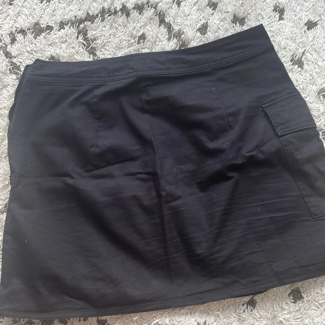 Svart kjol från Lindex - 91