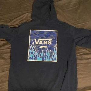 Vans  - Mörkblå  Inga fel  10/10 kvalite och skick  Pris går att diskutera