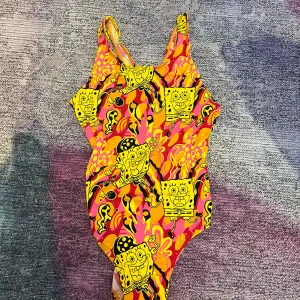 Happy Socks badkläder  - Använd bara några gånger. Jätte fin och neon i verkligheten. Storlek 7-10år. 