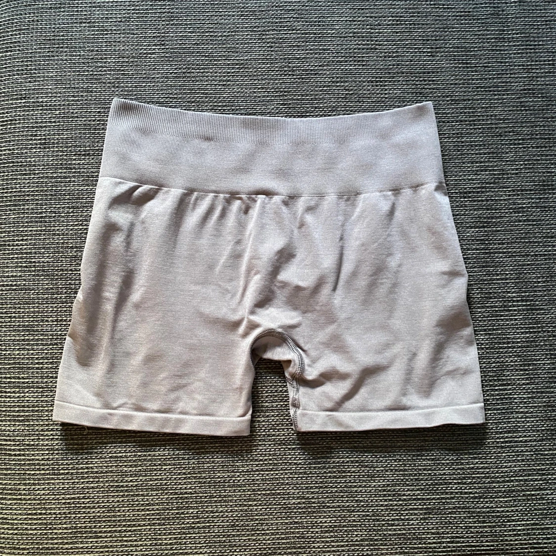 Define Scrunch Seamless Shorts Women's best - 92