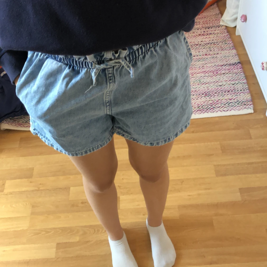 Blå jeansshorts från H&M