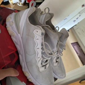 Nike skor - Nike skor hel vita