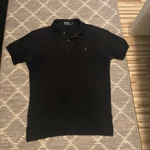 Polo Ralph Lauren piké  - Ett suveränt skick!