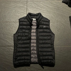 Lager 157 väst - Perfekt skick💗