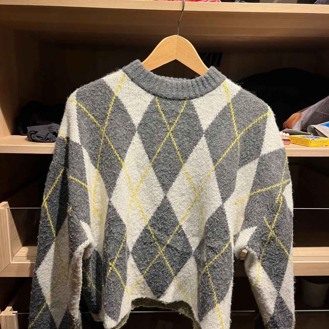 Hm x pringles of scotland stickad tröja