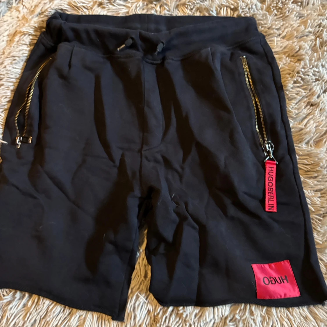 Svarta shorts från Hugo