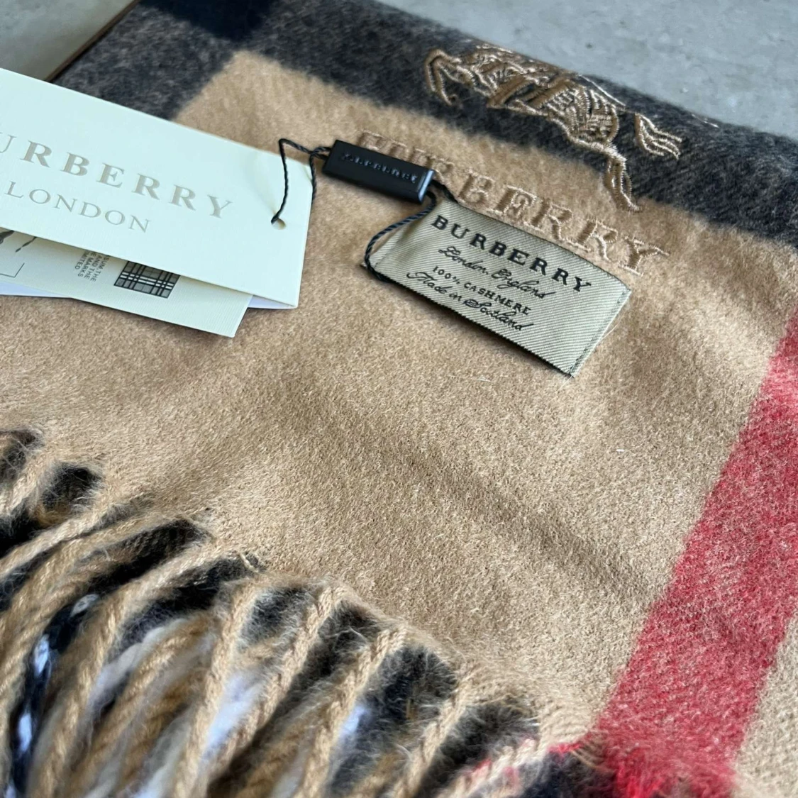 Burberry halsduk  - 90