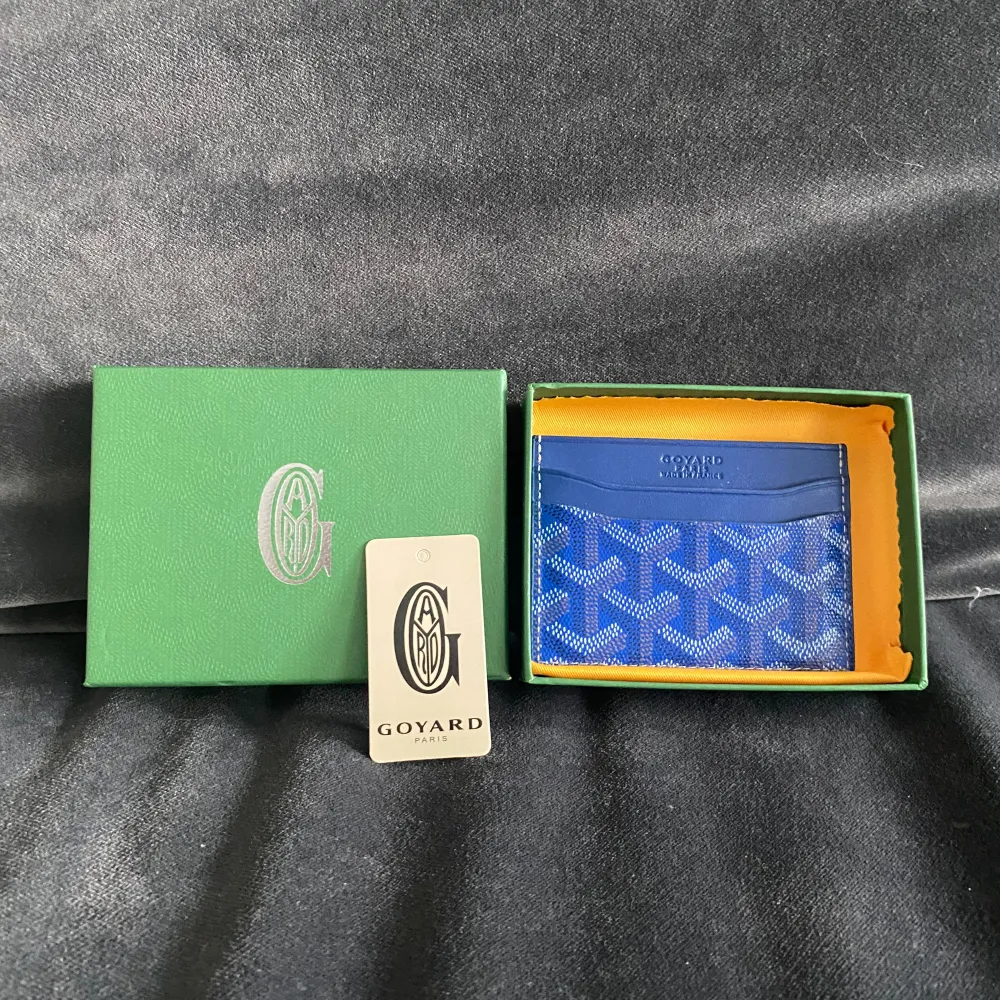 En fin Goyard plånbok🤩 jag har använt den typ 5 gånger! Priset kan diskuteras😉. Accessoarer.