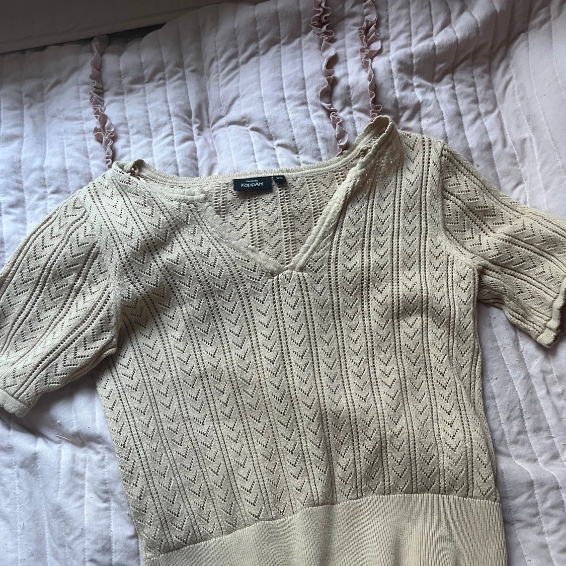 Beige blus från Kappahl  - 91