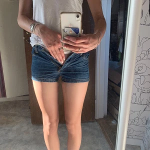 Mörkblå jeans shorts Lindex - 140