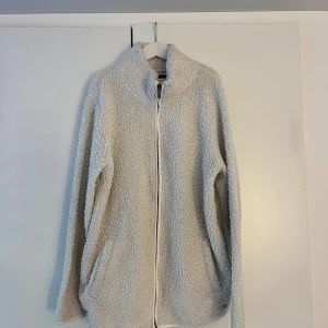 Gosig tröja  - Gosig tröja ifrån Lager 157😍  Storlek: M