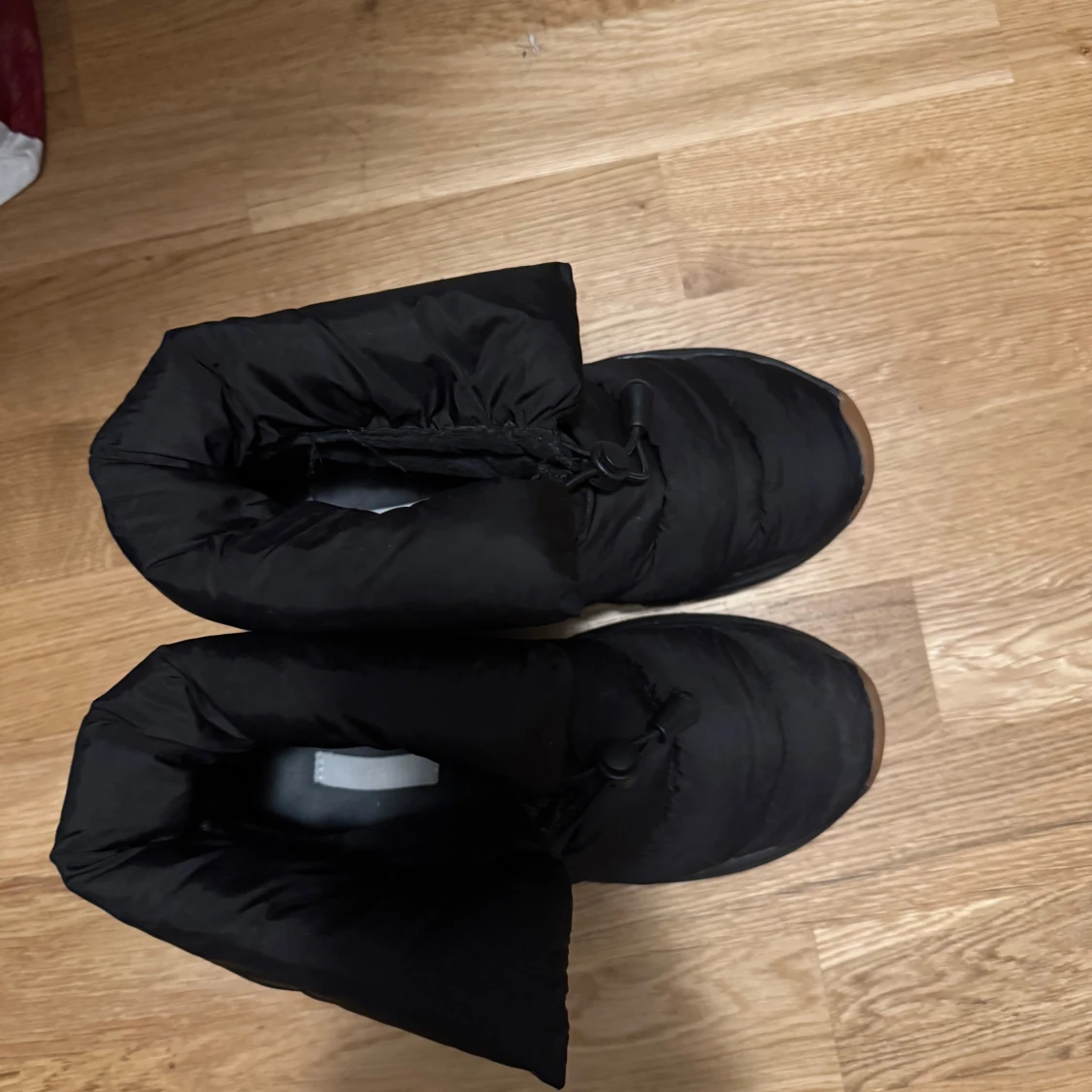 Svarta vadderade boots - 91