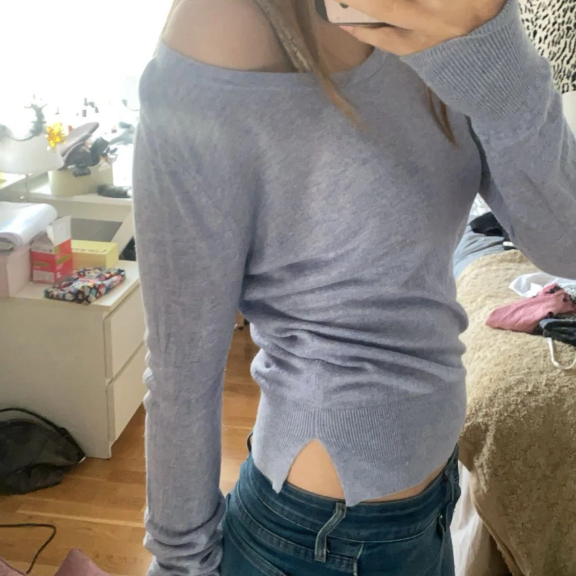 Ljuslila offshoulder tröja - 90