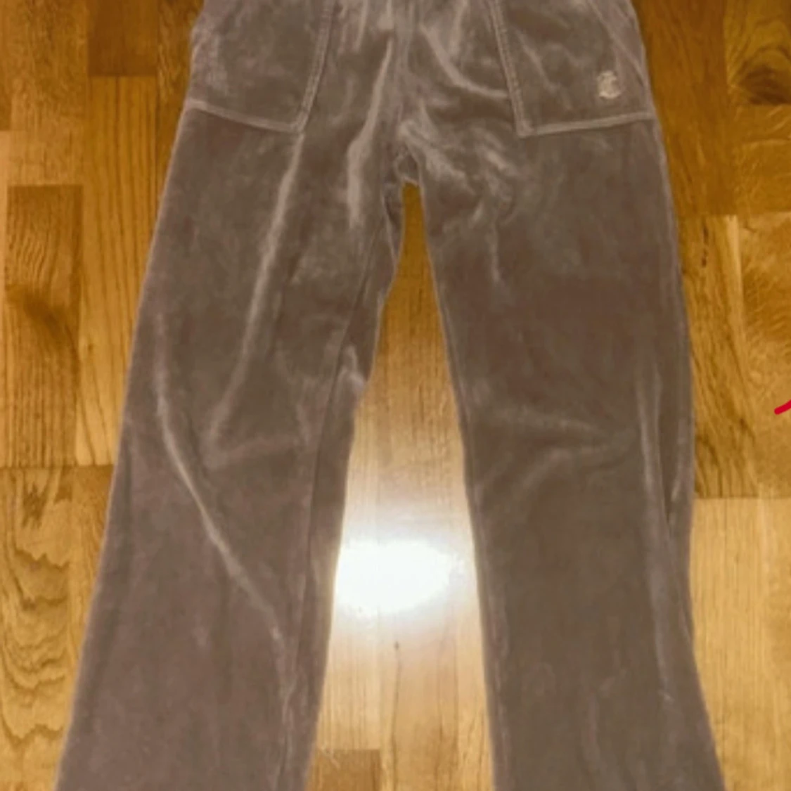 Beiga juciy byxor  - 90