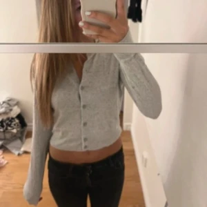 Stickad kofta - Söt stickad kofta 💕