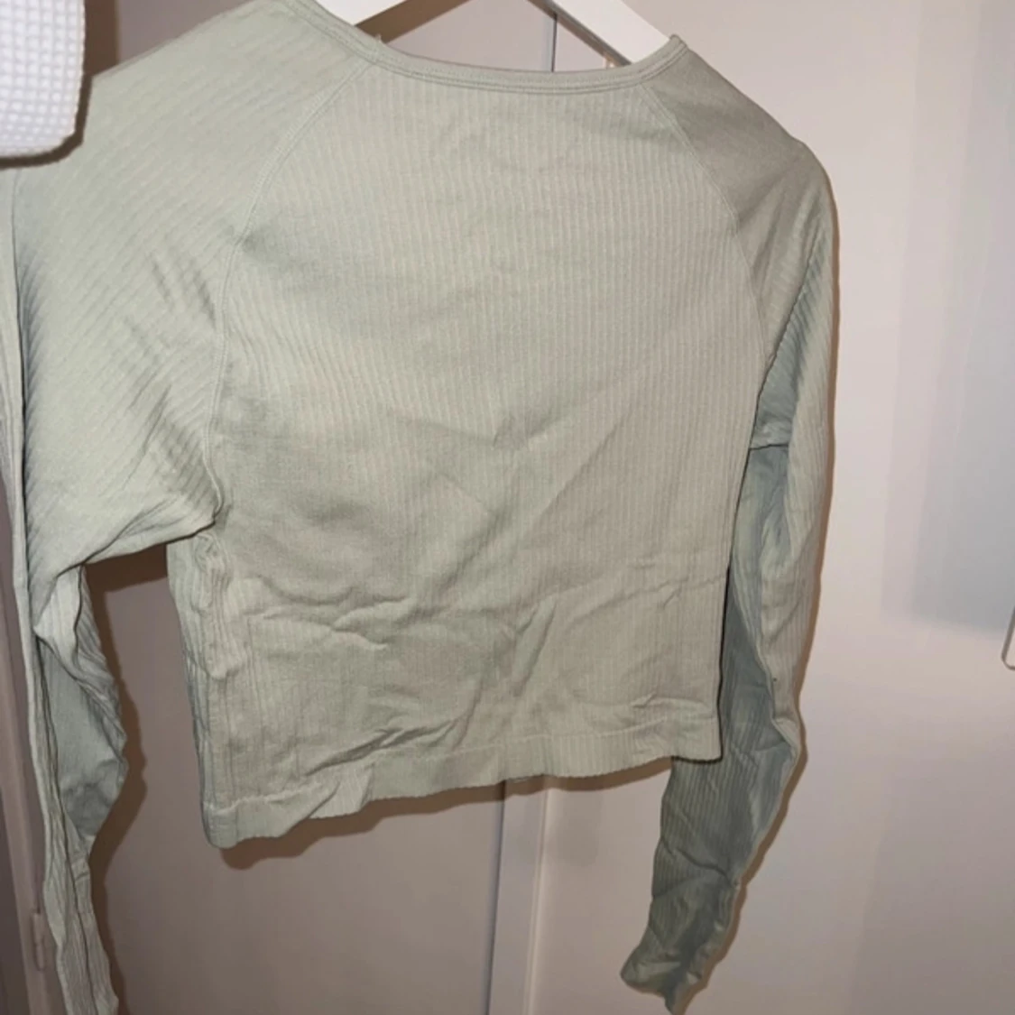 Croppad träningströja  - 90