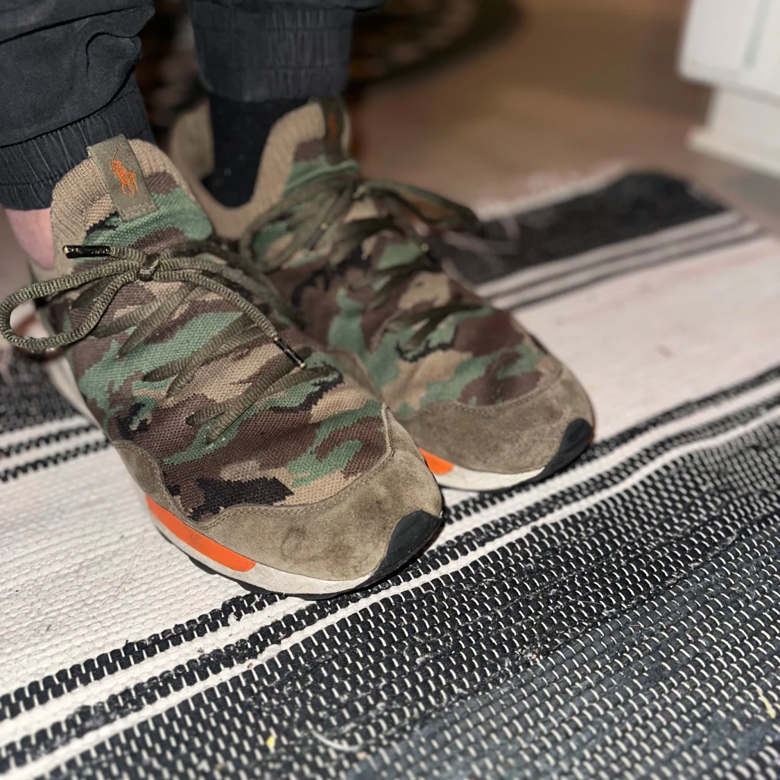 Camouflage sneakers från ralph lauren