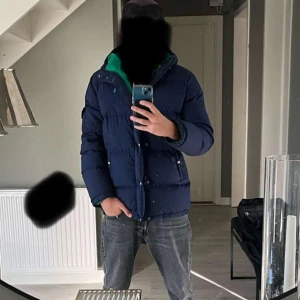 Ralph lauren jacka - Ralph Lauren jacka i gott skick | Storlek L men sitter som M | Hör gärna av er för frågor🤗🤗