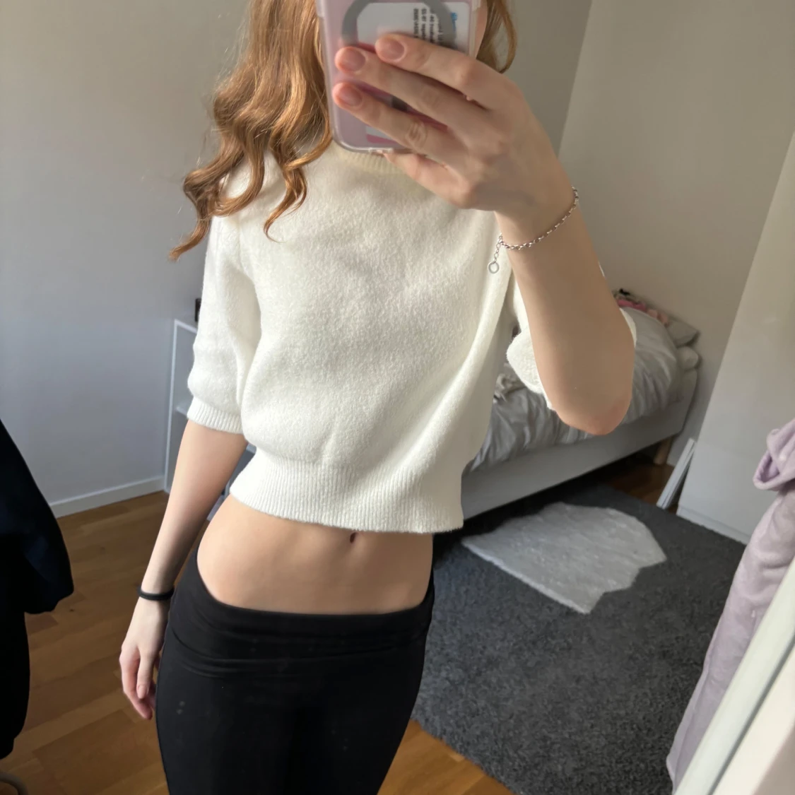 Vit croppad tröja