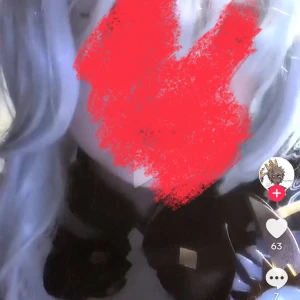 Eula cosplay genshin impact - eula cosplay köpt från aliexpress, använd ca 4 gånger sen den köptes. köpte för ungefär 1100 inklusive peruk. bra kvalité, saknar några delar som var på hennes armar, vilket sänker priset. fråga så kan jag visa vad jag menas som saknas. annars jättebra skick. jag kan visa bättre bilder på kostymen i sig i meddelanden :)