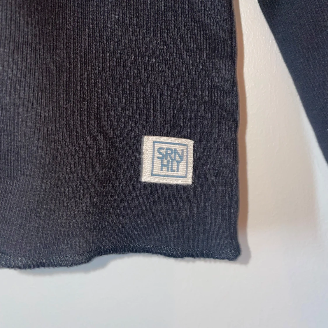 Svart kofta från SNRHIT - 1