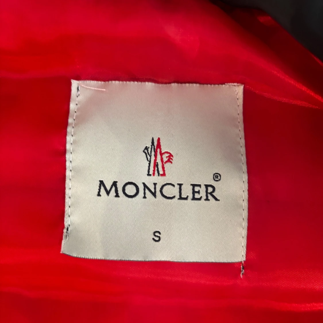 Röd moncler väst - 2